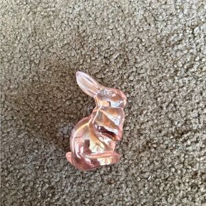 Fenton Pink Iridescent Glass Rabbit Figurine 2.75”